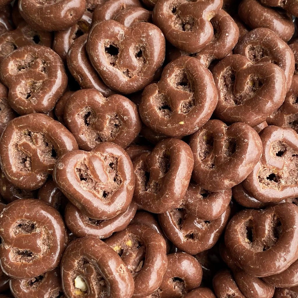Amande enrobée de chocolat au lait - Bonbon Mania