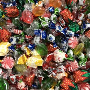 Les Bonbons de Mandy - Bonbons Gélifiés - Bisous Fraise Trolli Doypack